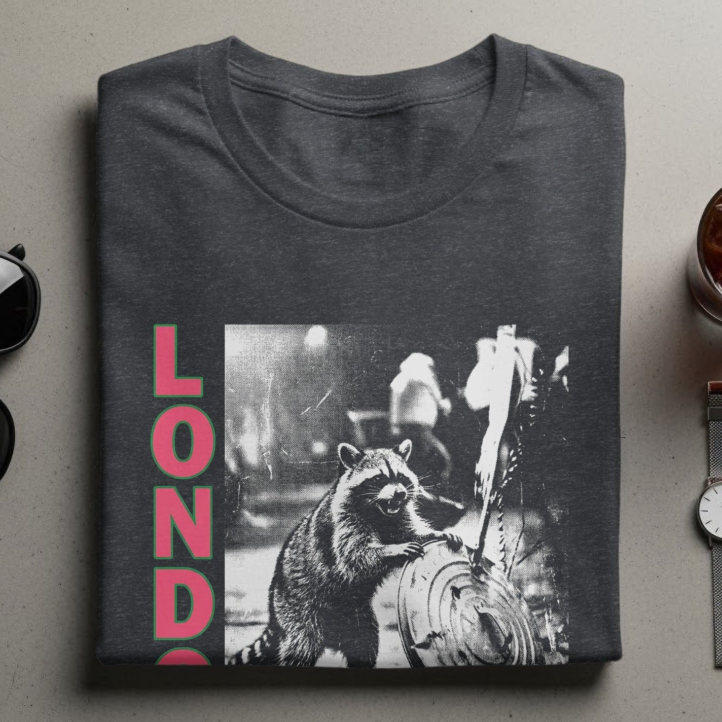 London Raccoon Graphic Tee Retro Style T-Shirt