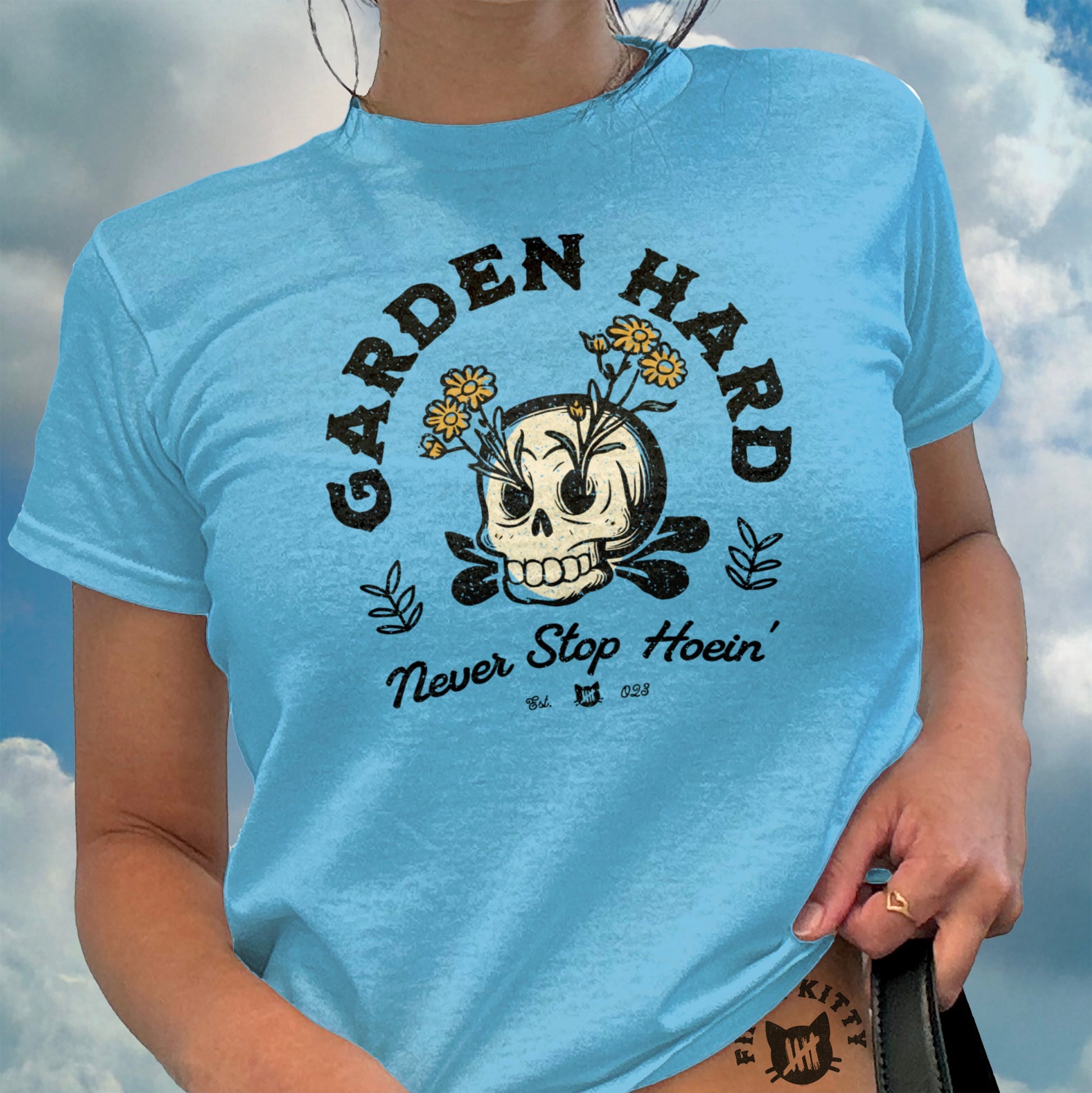 Garden Hard Never Stop Hoein Skull Graphic T-shirt