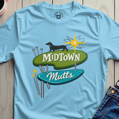 Midtown Mutts Graphic T-Shirt in Light Blue Color