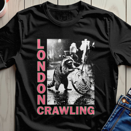 London Crawling Raccoon Graphic Design T-Shirt