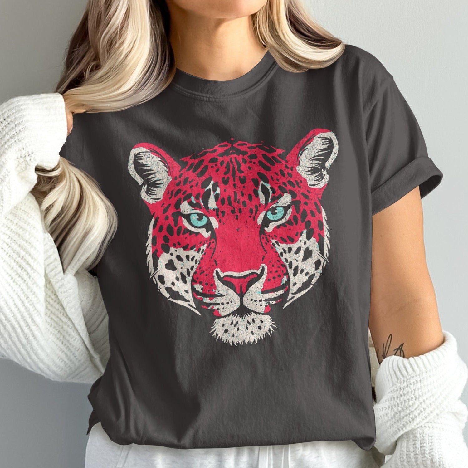 Vibrant Red Leopard Graphic Women's T-Shirt product type