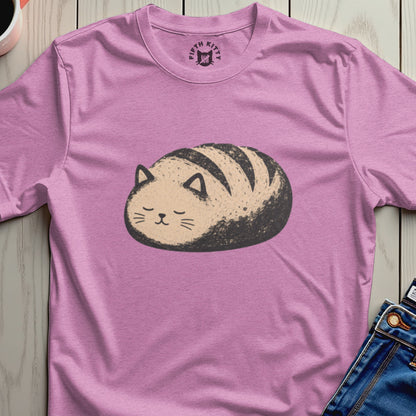 Pink t-shirt with a drawing of a bread loaf shaped cat.