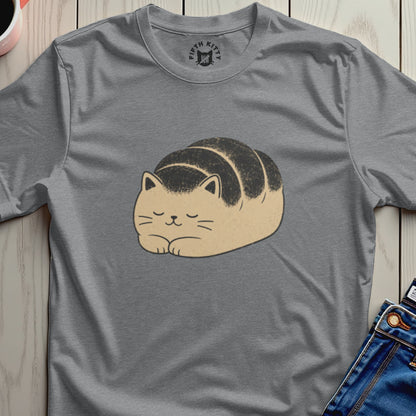 Gray t-shirt with a cartoon cat loaf design and "Fifth Kitty" logo on the collar.
